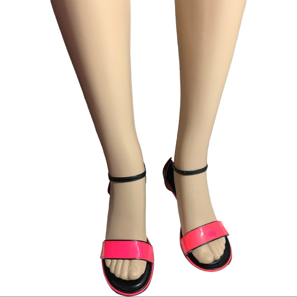 BAMBOO Pink and Black Sandals Size 8